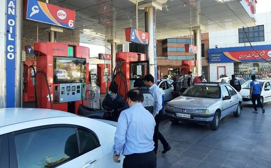بازدید میدانی وزیر نفت از جایگاه&zwnj;های سوخت + فیلم