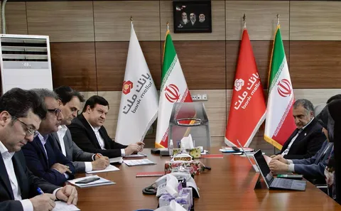 نشست مشترك مدیرعامل بانک ملت و رییس دانشگاه صنعتی شریف با موضوع حمایت از تولیدات علمی و فناورانه