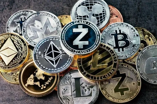 قیمت بیت کوین و سایر ارز&zwnj;های دیجیتال امروز دوشنبه ۳ آذر