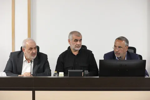 وزیر نیرو: ظرفیت عملی تولید برق به ۷۰ هزار مگاوات رسید