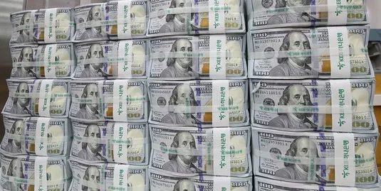 قیمت دلار رسمی امروز ۱۱ مرداد ۱۴۰۵