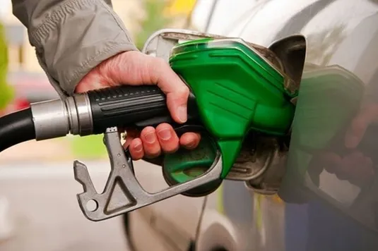 قیمت بنزین سوپر به&zwnj;زودی اعلام می&zwnj;شود