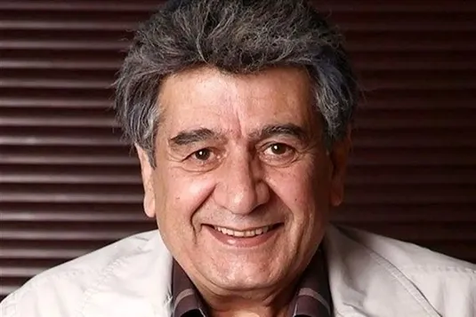 منوچهر والی&zwnj;زاده درگذشت