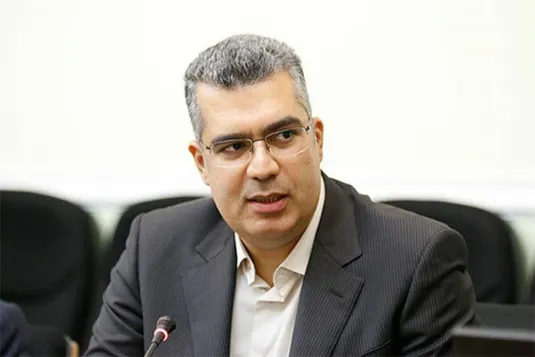 دهنوی: واردات آیفون در اولویت پایین قرار دارد