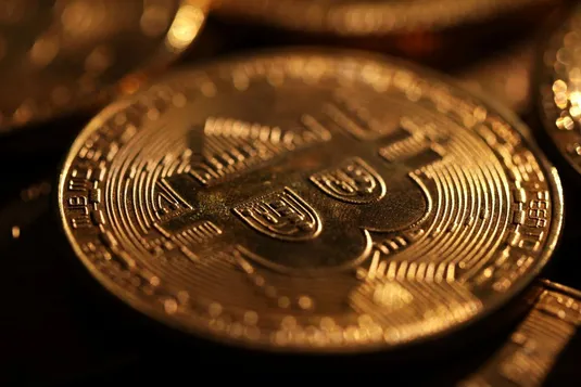 بیت&zwnj;کوین آماده بازگشت به ۱۰۰ هزار دلار