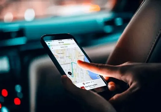 اپلیکیشنهای اینترنتی حمل&zwnj;و&zwnj;نقل در دسترس قرار گرفتند