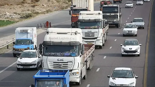 وام ۲۰۰ میلیونی لاستیک برای ناوگان حمل&zwnj;ونقل جاده&zwnj;ای