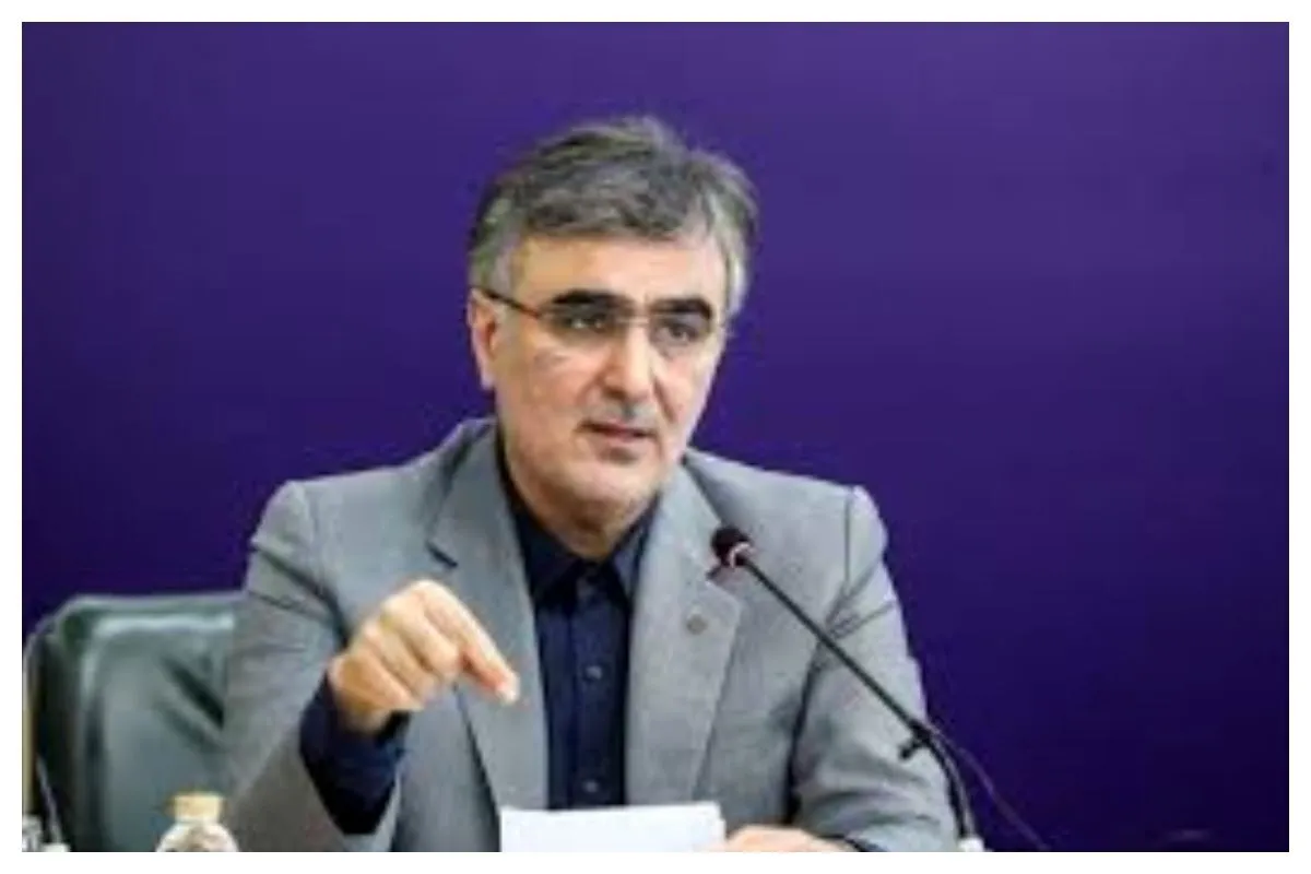 فرزین: امکان تک‌نرخی شدن ارز وجود ندارد/ با کاهش انتظارات، نرخ غیررسمی ارز کاهش می‌یابد