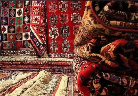 صنعت فرش از تحریم&zwnj;های داخلی بیشتر لطمه دیده است