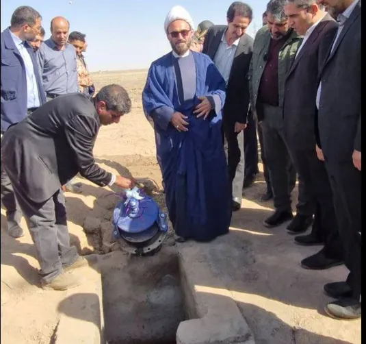 احیا و افتتاح ۱۰۳۱ کیلومتر شبکه آبرسانی کشاورزی-روستایی با برنامه&zwnj;ریزی ستاد اجرایی فرمان امام(ره)
