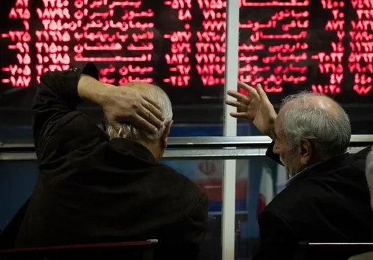 کاهش ۱۴ درصدی فروش صنایع بورس در ۴ماه نخست امسال