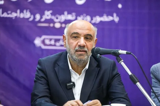وزیر کار: مسکن کارگری دغدغه رفاهی کارگران را کاهش می&zwnj;دهد