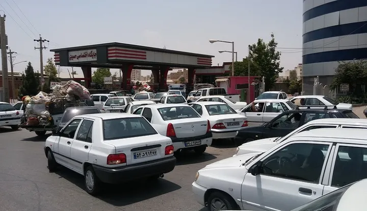 اصلاح تامین مالی و تولید پالایشگاه‌ها؛ خودروسازان چرا در ناترازی بنزین دیده نمی‌شوند