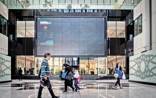 شاخص بورس در آستانه از دست دادن ارتفاع ۳.۱ میلیون واحد