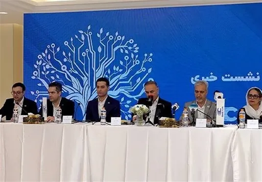 مدیران صنعتی بر ضرورت اصلاح سیاست&zwnj;های خودرو تأکید کردند