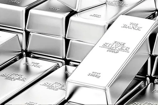 افت ۹۴ سنتی قیمت نقره در بازارهای جهانی