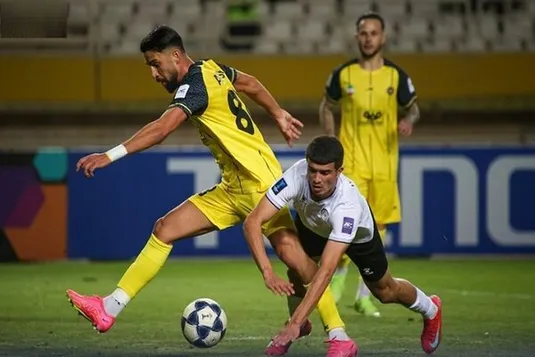 سپاهان از باخت خانگی گریخت
