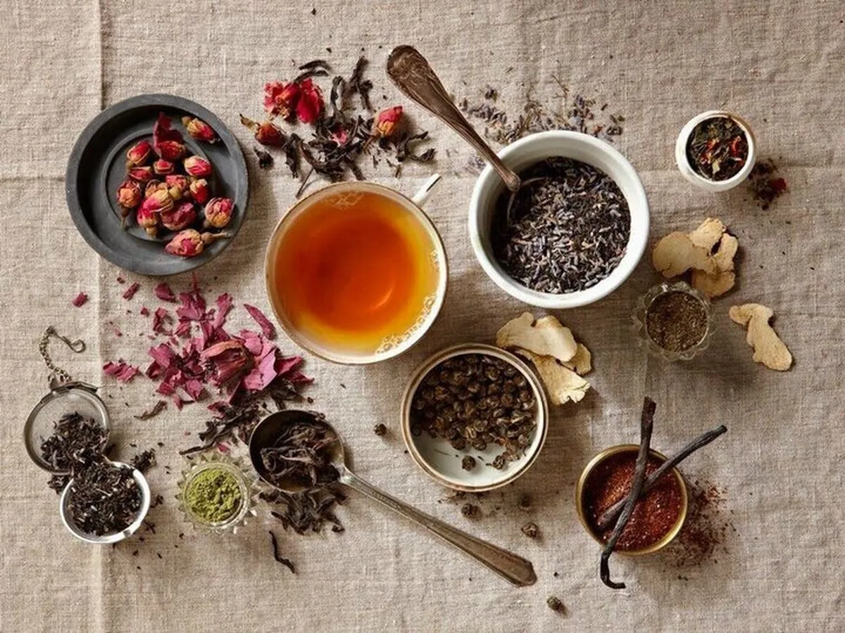 ۷ دمنوش مفید برای سردرد و حالت تهوع