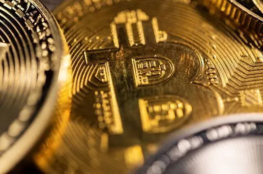بیت&zwnj;کوین در ۹۵ هزار دلار متوقف شد