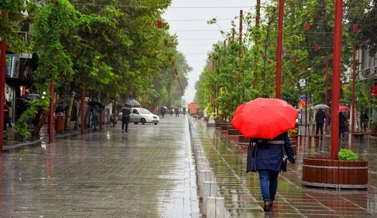 هشدار هواشناسی/رگبار باران و رعد و برق در تهران و ۱۵ استان