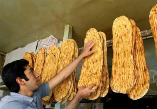 اصلاح یارانه ۵۰۰ همتی نان روی میز دولت