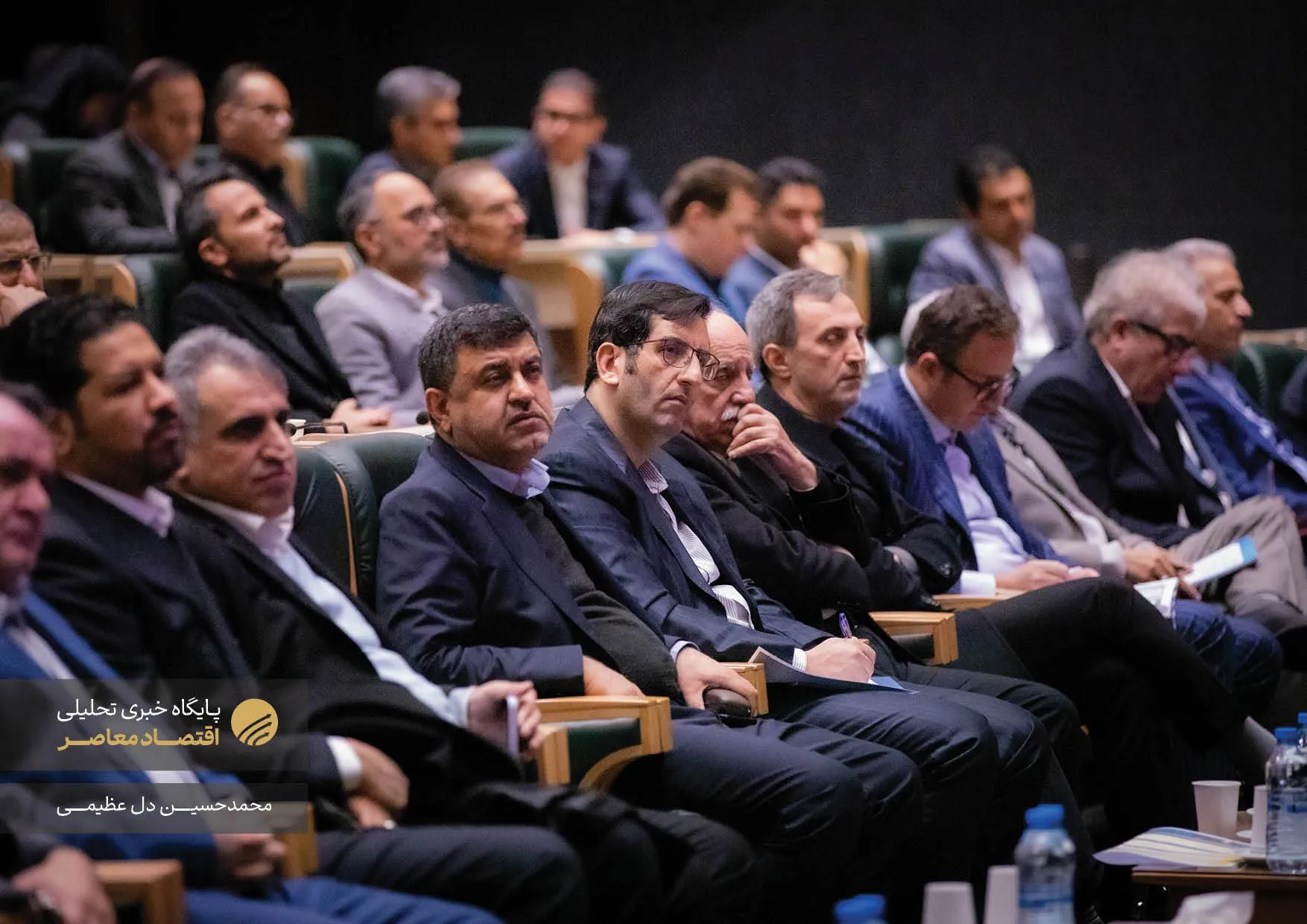 نخستین همایش ملی صنعت لیزینگ و تامین مالی امروز (۲۷ بهمن) با حضور محمدرضا فرزین، رئیس کل بانک مرکزی، کوروش پرویزیان، رئیس پژوهشکده پولی بانکی و جمعی از فعالان این حوزه در سالن همایش‌های بانک مرکزی برگزار شد. این همایش با هدف بررسی چالش‌ها و فرصت‌های صنعت لیزینگ و نقش آن در تامین مالی کشور برگزار گردید.
