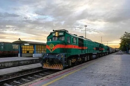 ۱۹ اسفندماه اولین قطار تهران ـ وان حرکت می&zwnj;کند