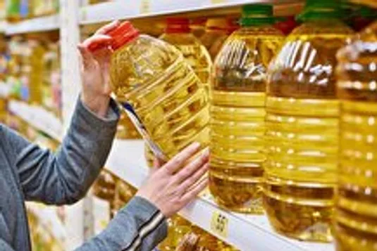 روغن خوراکی در فروشگاه&zwnj;ها فراوان شد