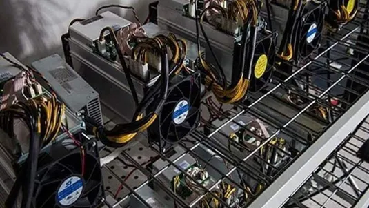 ممنوعیت موقت فعالیت ماینرها؛ روش&zwnj; شناسایی غیرمجازها اعلام شد
