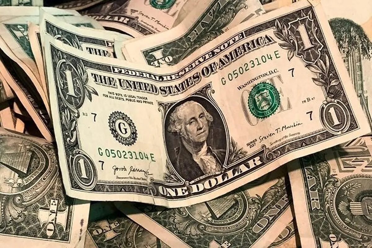 جنگ تجاری ترامپ ارزش دلار را کاهش داد