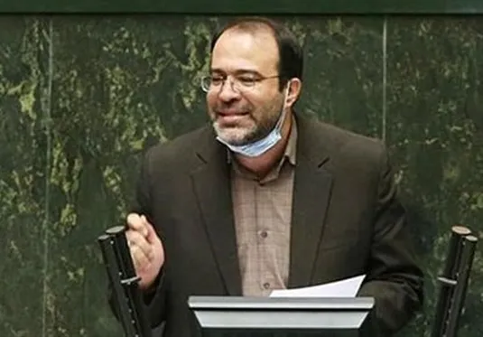 بانک&zwnj;ها ملزم به آزادسازی منابع و خروج از بنگاه&zwnj;داری هستند