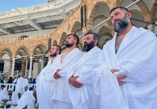 حجاج نگران&zwnj; آوردن آب زمزم نباشند