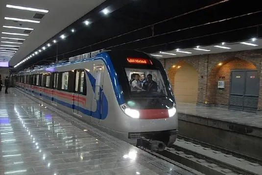 خدمات رایگان مترو و اتوبوسرانی تا ۲۷ اردیبهشت&zwnj;ماه تمدید شد