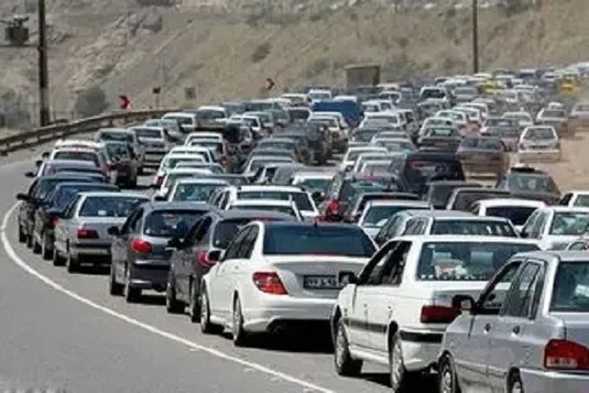 ترافیک سنگین در برخی مقاطع محور&zwnj;های شمالی