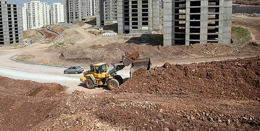 تخصیص زمین مسکونی به خانواده دو شهید دانش آموز