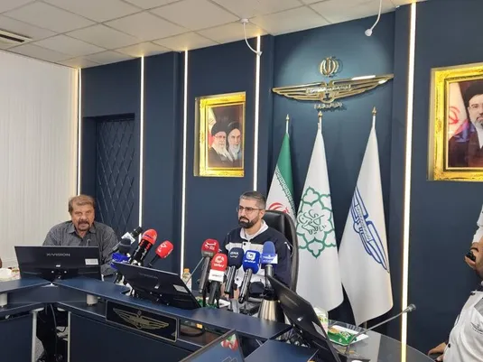 سرعت تولید اتوبوس داخلی با قراردادها همخوانی ندارد/ متروباس&zwnj;ها در راه تهران