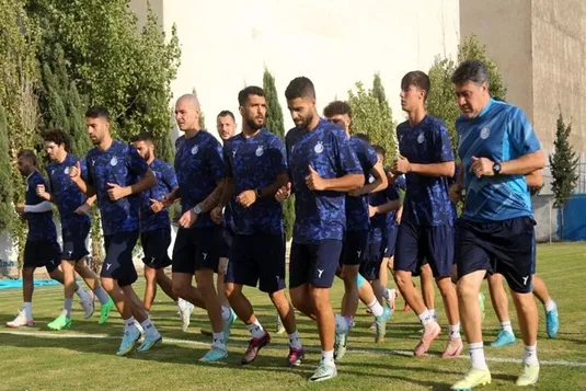 دستور عجیب موسیمانه؛ تمرین استقلال بدون هوادار!