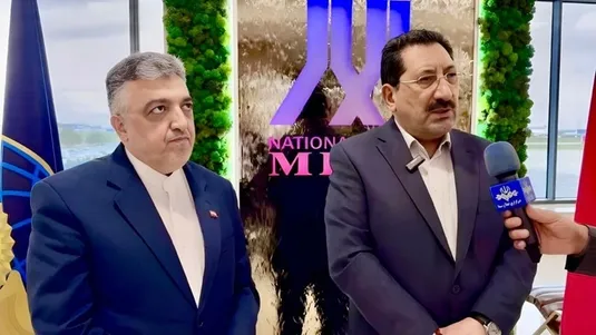 وزیر صنعت، معدن و تجارت وارد مینسک شد
