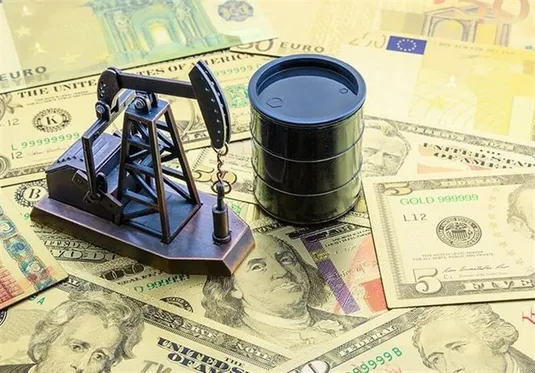 قیمت نفت پس از اعلام باز شدن تنگه هرمز ریخت!