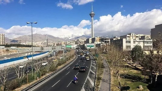 کیفیت &laquo;قابل قبول&raquo; هوای تهران
