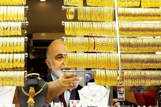 طلای ۱۸ عیار نرخ ارز دلار سکه طلا یکشنبه ۲۵ آبان ۱۴۰۴ + جدول
