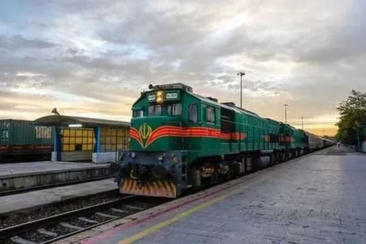 ۱۹ اسفندماه اولین قطار تهران ـ وان حرکت می&zwnj;کند