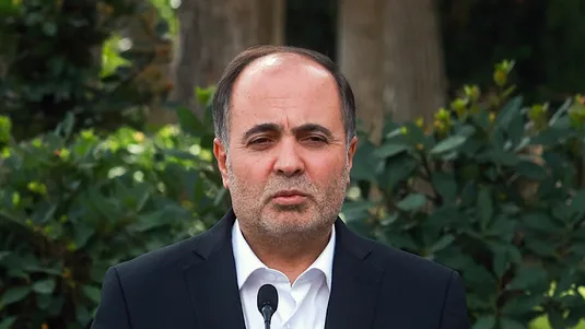 علت گرانی مرغ گرمای هوا بود