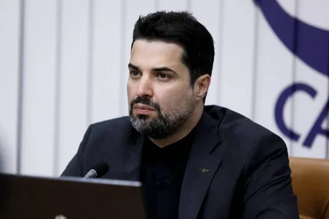 تاکید رئیس سازمان هواپیمایی کشوری بر رعایت دستورالعمل حقوق مسافر در پرواز‌های اربعین/ رتبه بندی عملکرد ایرلاین‌ها در این ایام