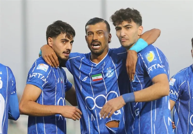 رامین رضاییان
استقلال
رامین رضائیان