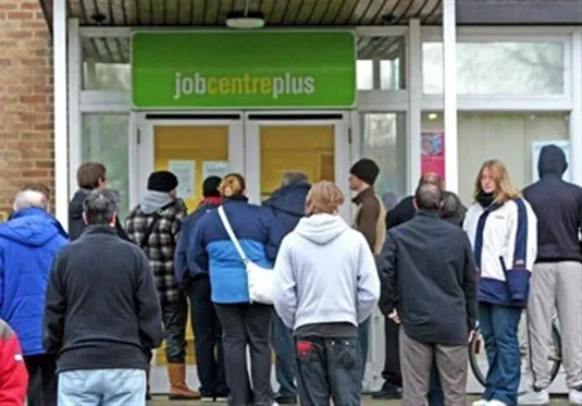 نرخ بیکاری در انگلیس رکورد 4 سال اخیر را زد