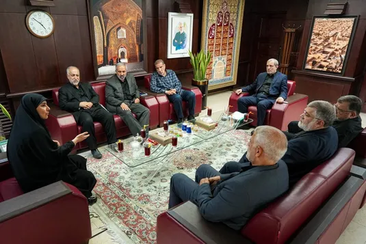 بررسی شیوه بازسازی نقاط آسیب&zwnj;دیده مسکونی تهران با محوریت بنیاد مسکن