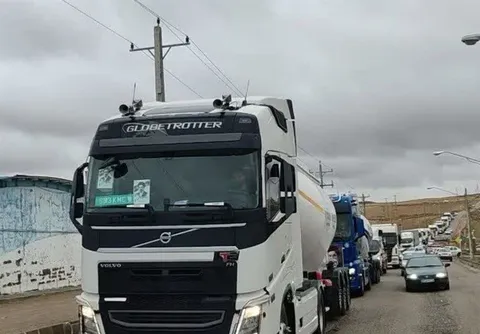 سهمیه سوخت کامیون‌داران کم شد