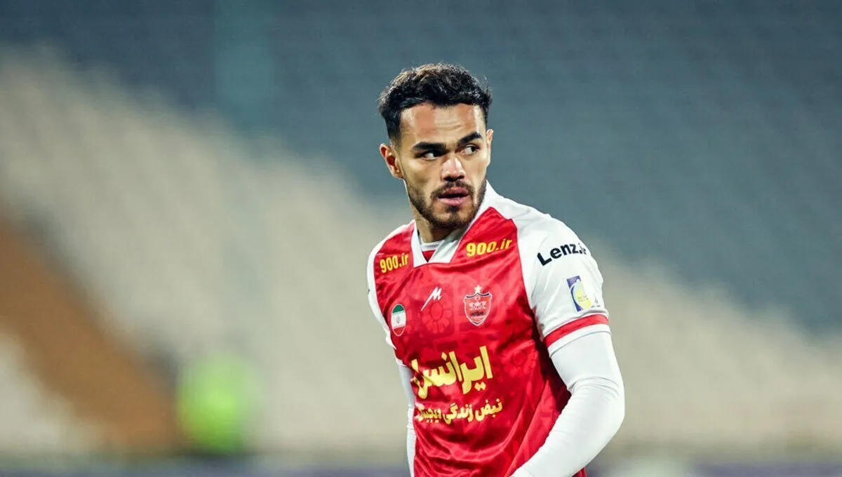 چرا اورونوف با پرسپولیس تمدید نمی‌کند؟